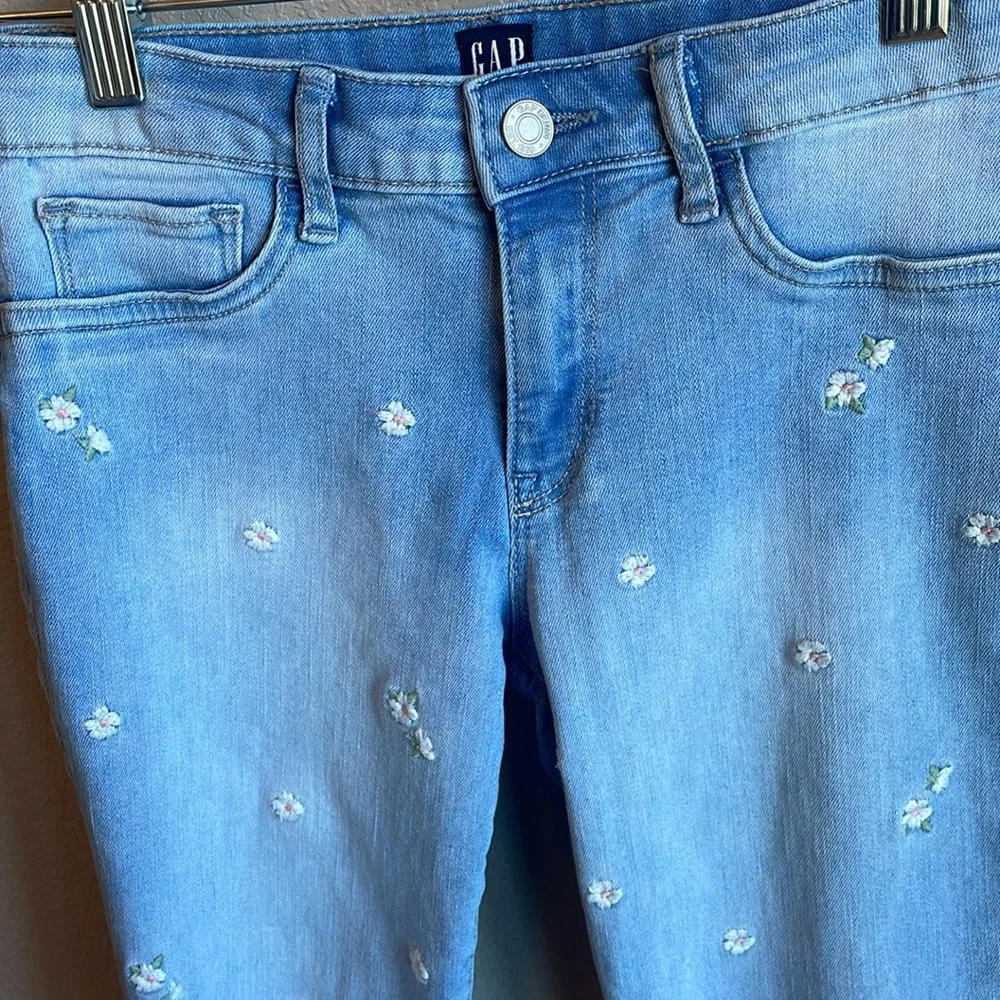 GAP Kids Embroidered Floral Skinny Jeans
